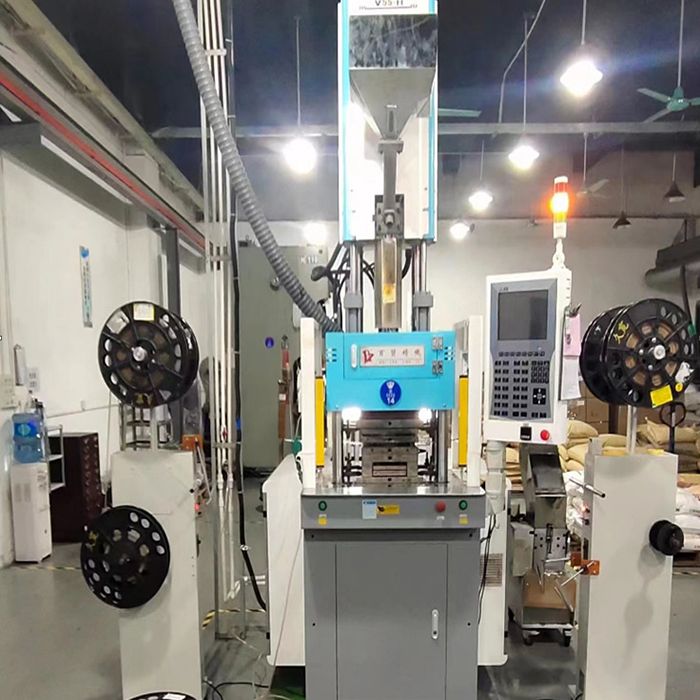 Injection Vertical Machine