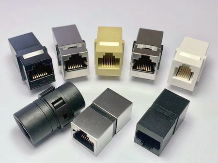 Acoplador en línea modular 8P8C para panel de parcheo