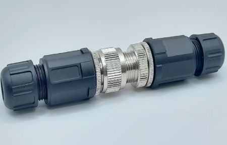 Conector de Cable de Tornillo M12 Femenino Conectable Tipo Solder de 5 Núcleos.