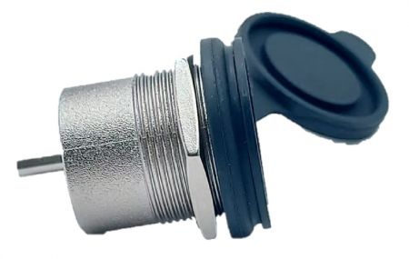 Type de verrouillage arrière étanche Connecteur Type-C 3.2 Femelle à Femelle M22 (Vue de côté) Rear-Lock-Type-Waterproof-Type-C-3.2-Connector-M22_Back-view.jpg
